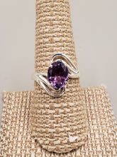 Load image into Gallery viewer, ALEXANDRITE RING - SIZE 7 & 8