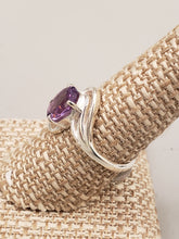 Load image into Gallery viewer, ALEXANDRITE RING - SIZE 7 & 8