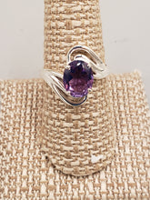 Load image into Gallery viewer, AMETHYST RING
