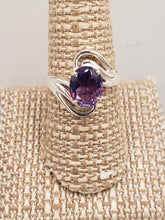 Load image into Gallery viewer, ALEXANDRITE RING - SIZE 7 & 8