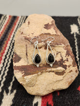 Load image into Gallery viewer, ONYX TEARDROP EARRINGS
