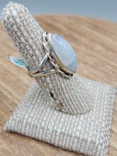 Load image into Gallery viewer, MOONSTONE RING - SIZE 7