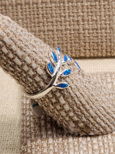 BLUE OR WHITE OPAL INLAY LEAF CLUSTER RING