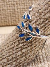 Load image into Gallery viewer, BLUE OR WHITE OPAL INLAY LEAF CLUSTER RING
