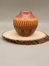 Load image into Gallery viewer, NAVAJO ETCHWARE POTTERY - IZACK JOE