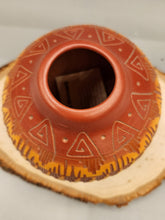 Load image into Gallery viewer, NAVAJO ETCHWARE POTTERY - IZACK JOE