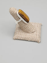 Load image into Gallery viewer, TIGER EYE RING - SIZE 6