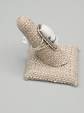 Load image into Gallery viewer, HOWLITE RING - SIZE 7.5