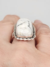 Load image into Gallery viewer, HOWLITE RING - SIZE 7.5