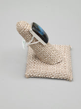 Load image into Gallery viewer, LABRADORITE RING - SIZE 5