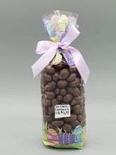 Load image into Gallery viewer, Milk Chocolate Cashews  1 LB  &amp;   8 oz
