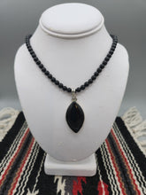 Load image into Gallery viewer, ONYX NECKLACE ON 6MM BEADS - 20&quot;
