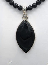 Load image into Gallery viewer, ONYX NECKLACE ON 6MM BEADS - 20&quot;
