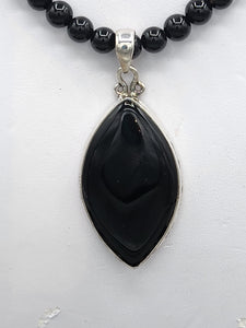 ONYX NECKLACE ON 6MM BEADS - 20"