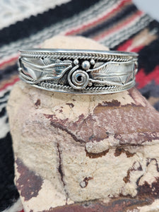 STERLING SILVER FEATHER CUFF BRACELET - JUSTIN MORRIS