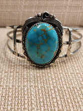 Load image into Gallery viewer, TURQUOISE CUFF BRACELET - HACHITA NM
