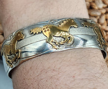 Load image into Gallery viewer, RUNNING HORSE STORYTELLER CUFF BRACELET - 12KGF - THOMAS CARUSETTA
