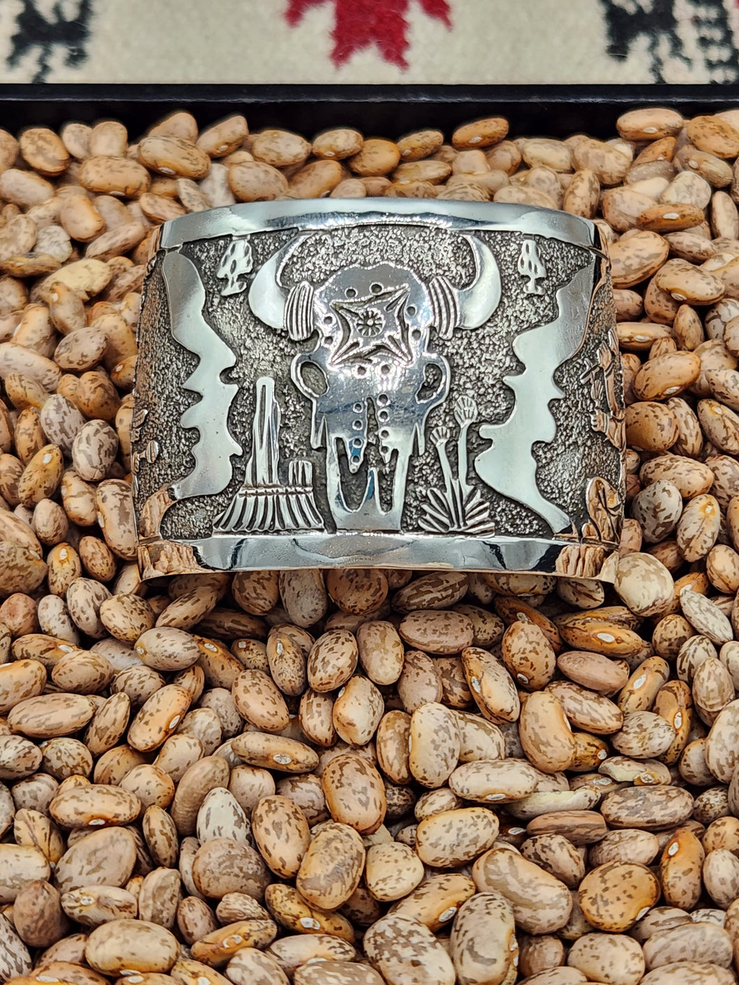 BUFFALO SKULL STORYTELLER BRACELET - ELAINE BECENTI