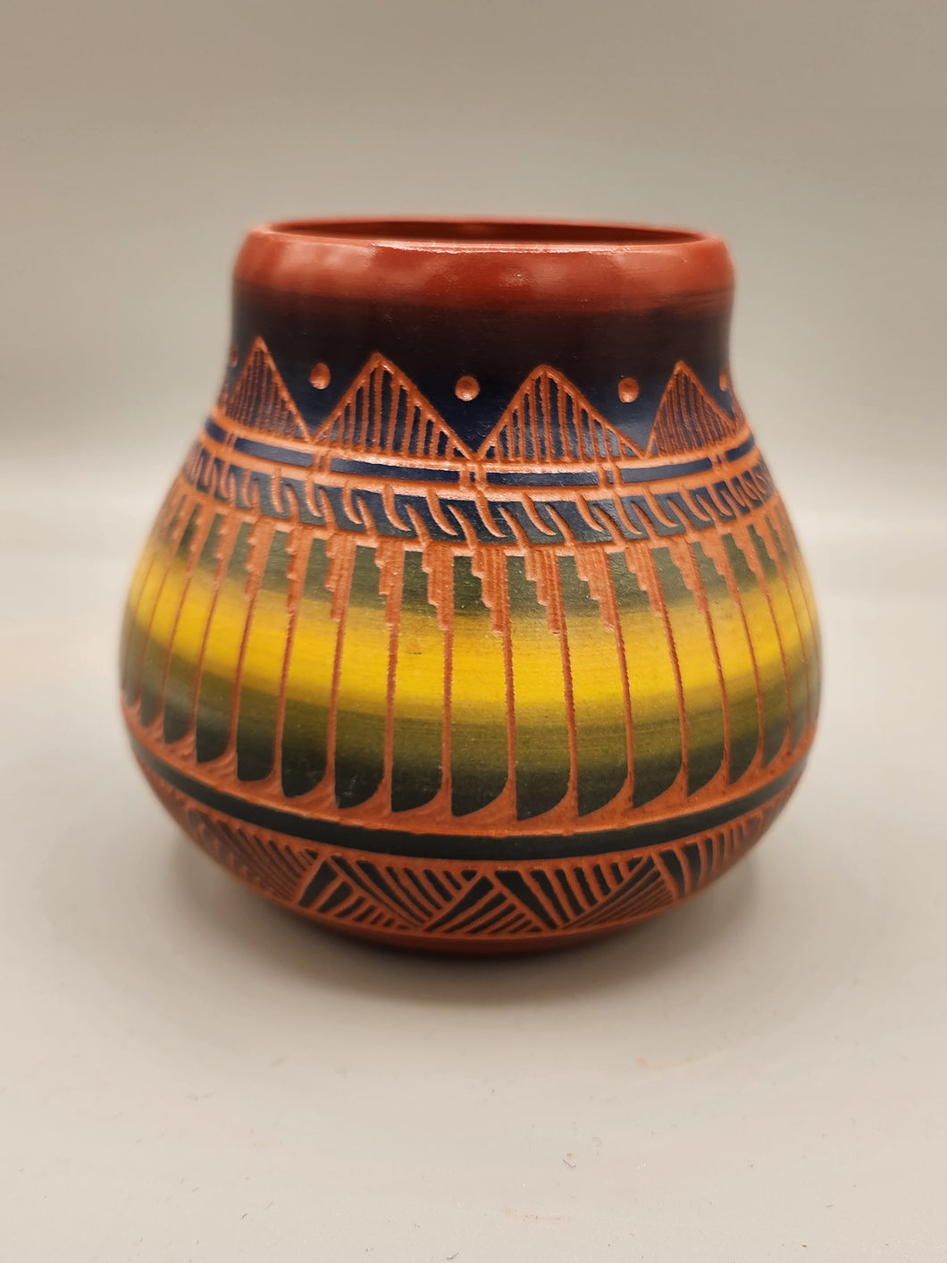 NAVAJO ETCHWARE POTTERY - RONALD SMITH