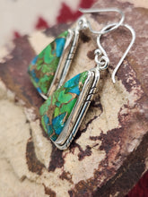 Load image into Gallery viewer, GREEN COPPER TURQUOISE PENDANT &amp; EARRING SET
