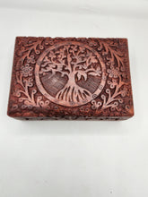 Load image into Gallery viewer, WOODEN BOX - TREE OF LIFE
