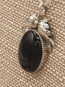 ONYX NECKLACE  - N.S.