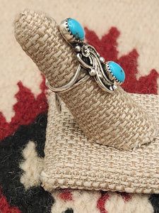 2 STONE TURQUOISE RING -SIZE 6 - WILLIAM BEGAY