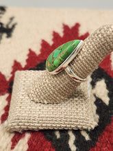 Load image into Gallery viewer, GREEN COPPER TURQUOISE RING - SIZE 7
