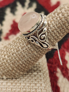 ROSE QUARTZ RING - SIZE 5.5