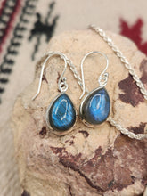 Load image into Gallery viewer, LABRADORITE  TEARDROP PENDANT SET
