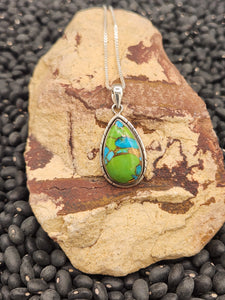 GREEN COPPER TURQUOISE TEARDROP NECKLACE