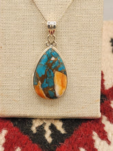 Load image into Gallery viewer, TURQUOISE AND SPINY OYSTER SHELL TEARDROP NECKLACE
