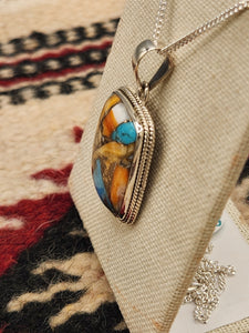 TURQUOISE &SPINY OYSTER SHELL RECTANGLE NECKLACE