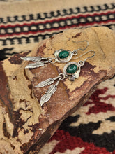 Load image into Gallery viewer, MALACHITE EARRINGS - RITA LARGO
