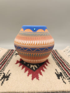 NAVAJO ETCHWARE POTTERY  - ROBINSON & VALENCIA ETSITTY