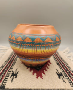 NAVAJO ETCHWARE POTTERY - CECELIA BENALLY