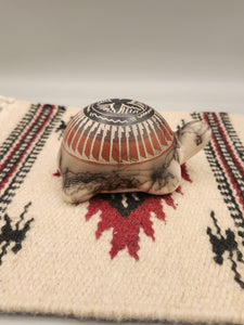 COLORED HORSEHAIR POTTERY - TURTLE - TOM VAIL