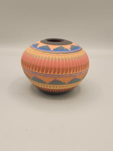 NAVAJO ETCHWARE POTTERY  - MICHAEL CHARLIE