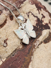 Load image into Gallery viewer, OPAL INLAY BUTTERFLY NECKLACE  WITH CHAIN
