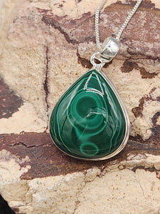 MALACHITE PENDANT WITH CHAIN- TEARDROP