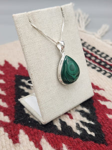 MALACHITE PENDANT WITH CHAIN- TEARDROP