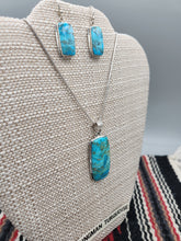 Load image into Gallery viewer, TURQUOISE NECKLACE &amp; EARRINGS SET - KINGMAN
