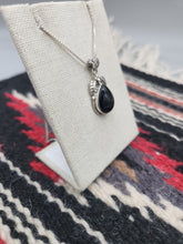 Load image into Gallery viewer, ONYX NECKLACE WITH CHAIN  - TEARDROP
