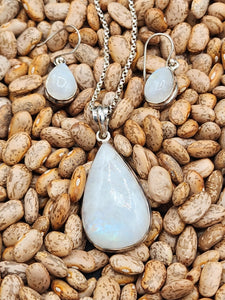 MOONSTONE NECKLACE & EARRINGS SET - TEARDROP