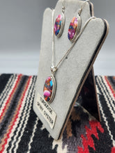 Load image into Gallery viewer, PINK SPINY OYSTER SHELL &amp; TURQUOISE PENDANT &amp; EARRINGS SET
