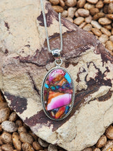 Load image into Gallery viewer, PINK SPINY OYSTER SHELL &amp; TURQUOISE PENDANT &amp; EARRINGS SET
