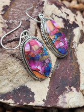 Load image into Gallery viewer, PINK SPINY OYSTER SHELL &amp; TURQUOISE PENDANT &amp; EARRINGS SET
