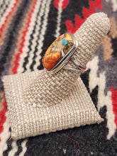 Load image into Gallery viewer, TURQUOISE &amp; SPINY OYSTER SHELL RING - SIZE 7 - RECTANGLE

