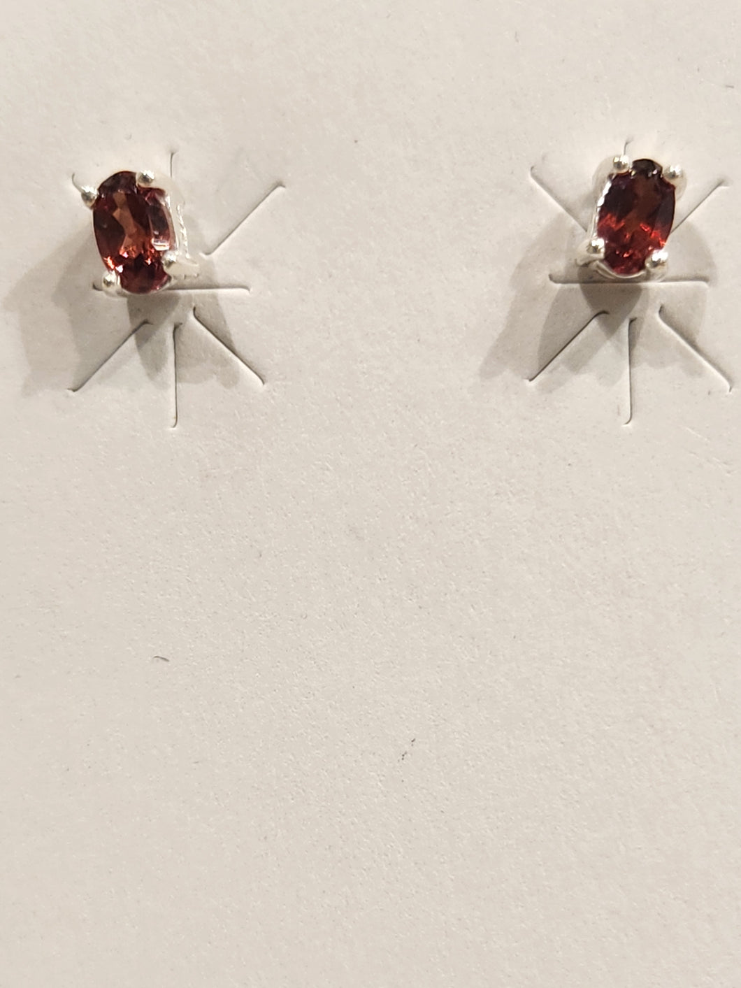 GARNET MINI POST EARRINGS - 3 mm x 5 mm OVAL