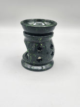 Load image into Gallery viewer, AROMA OIL INCENSE BURNER - SOAPSTONE - GREEN
